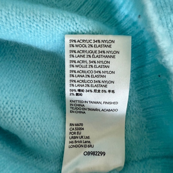 Free People Oversized Mock Neck Sweater with high/low hem, women's XS - Picture 6 of 6